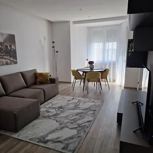 https://residenza-la-chiave.it-lombardy.com