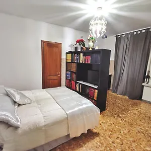 https://holiday-house-diana.it-romehotels.com