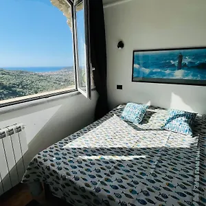 https://piccola-navetta.hotelitalianriviera.com