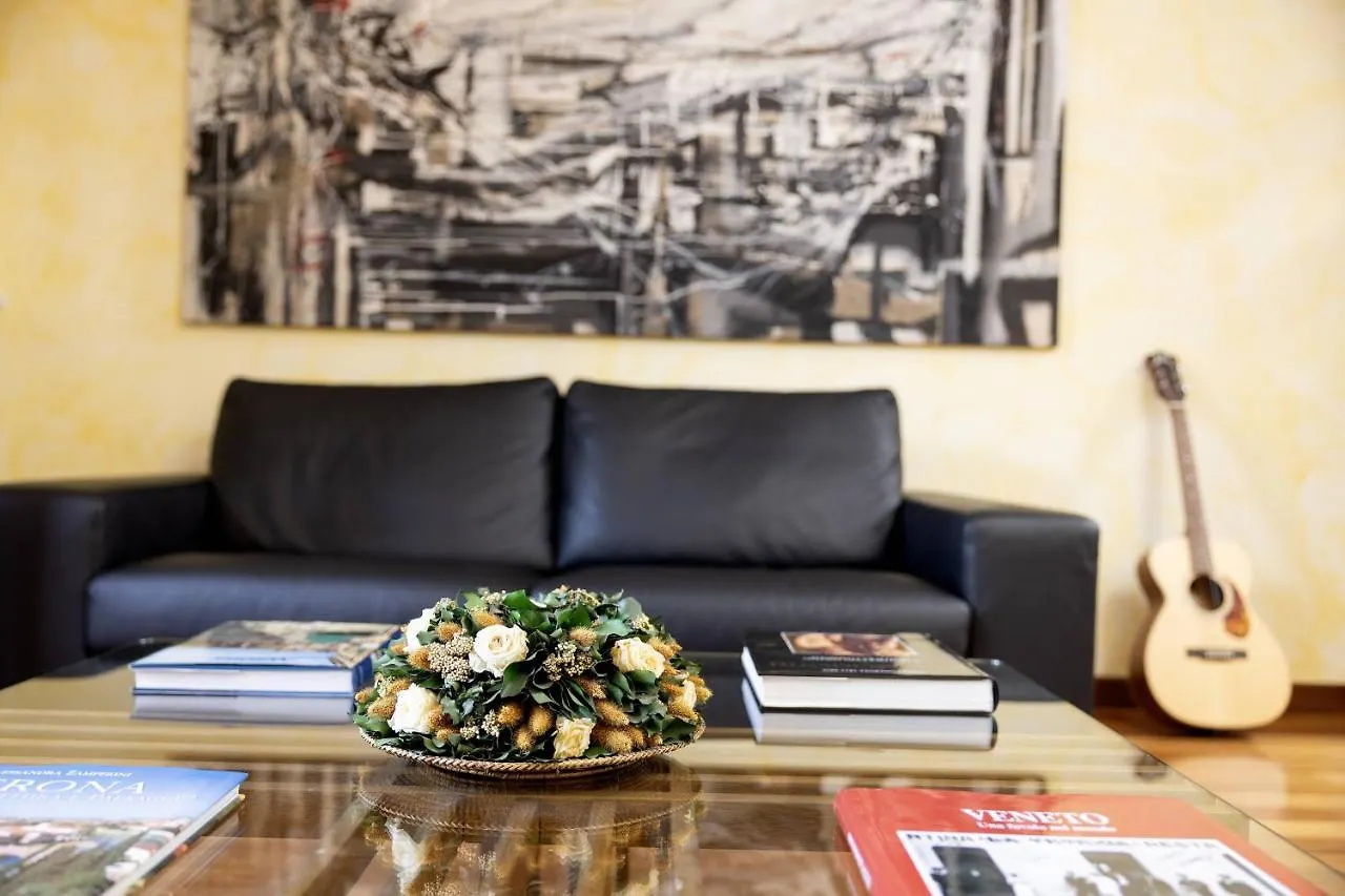 We Home - Vista Arena, Incredibile Werona Apartament