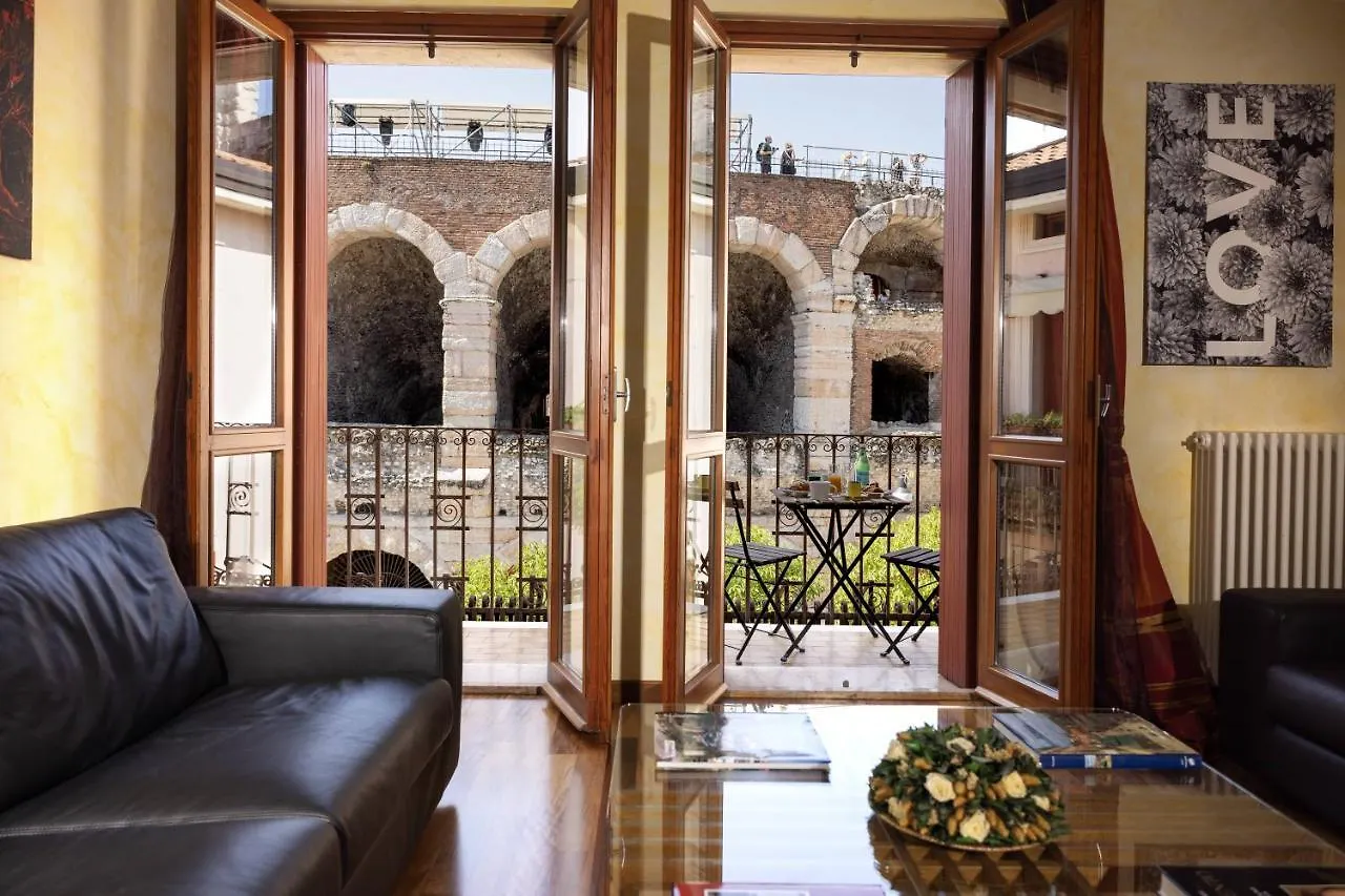 We Home - Vista Arena, Incredibile Verona 0*,  Italia